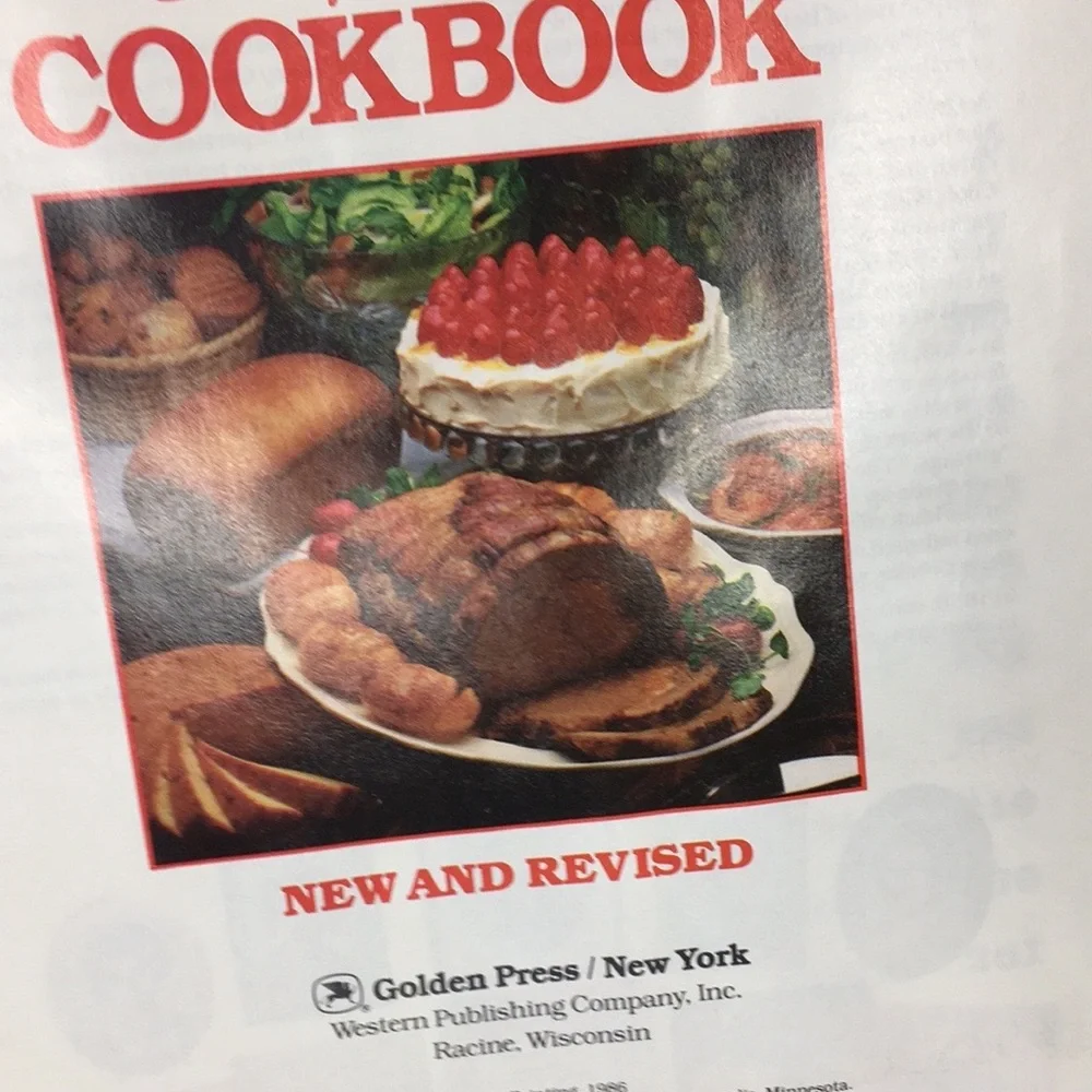Vintage 1986 Betty Crocker 5 Ring Spiral Binder Cookbook 1st Ed
